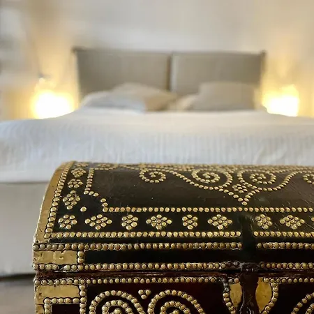 Corallini Luxury Shiro * Cervo